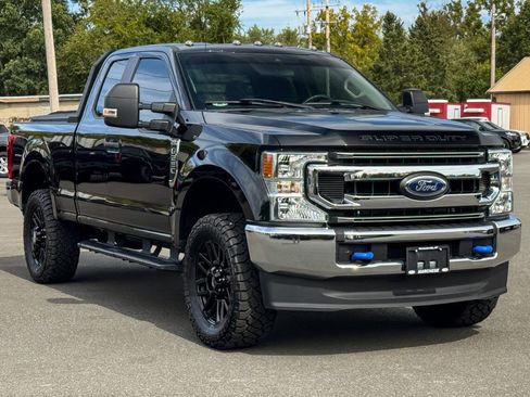 Used 2022 Ford F250 XL w/ STX Appearance Package AWD/4WD image 1