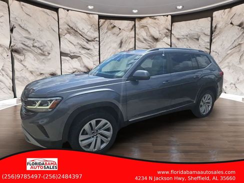 Used 2021 Volkswagen Atlas SEL image 2