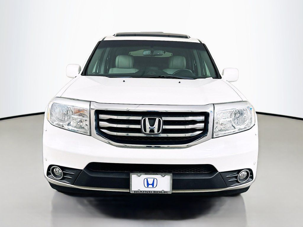 Used 2015 Honda Pilot Touring image 2