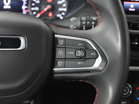Used 2024 Jeep Compass Trailhawk AWD/4WD image 35