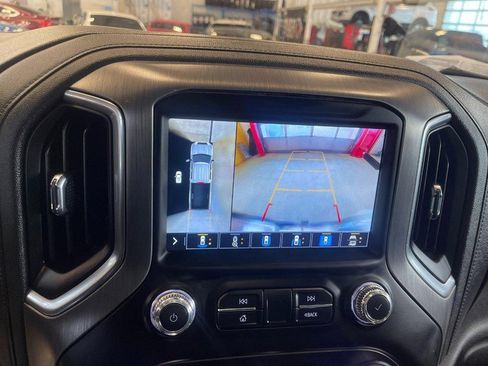 Used 2023 GMC Sierra 2500 Denali image 34