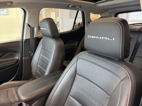 Used 2023 GMC Terrain Denali w/ Denali Premium Package image 13