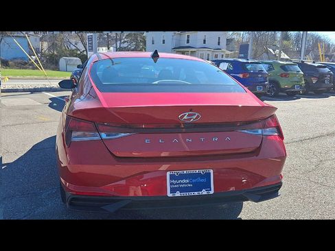 Certified 2023 Hyundai Elantra SE FWD image 7