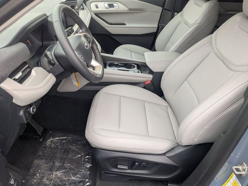 New 2026 Ford Explorer Active AWD/4WD image 16