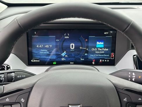 New 2027 Chevrolet Bolt LT w/ Comfort Package image 7