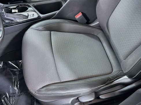 Used 2024 Buick Encore GX Preferred FWD image 19