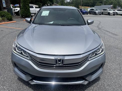 Used 2017 Honda Accord Sport image 6