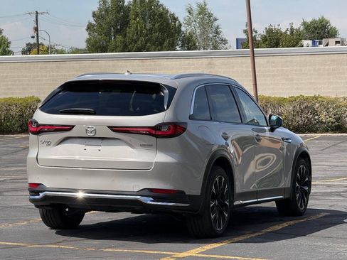 Used 2024 MAZDA CX-90 Plug-In Hybrid w/ Premium Pkg AWD/4WD image 5