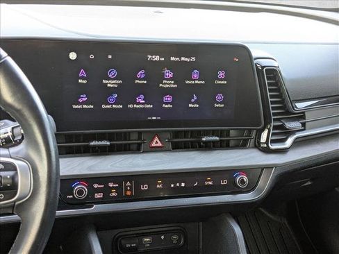 Used 2024 Kia Sportage X-Line w/ X-Line Premium Package AWD/4WD image 10
