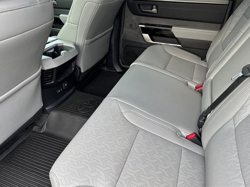 Used 2025 Toyota Tundra Limited image 5