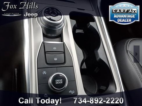 Used 2022 Ford Explorer XLT w/ Equipment Group 202A AWD/4WD image 24