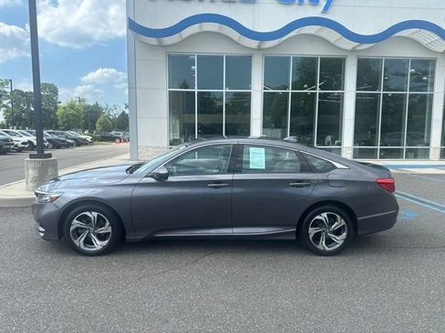 Used 2020 Honda Accord EX image 5