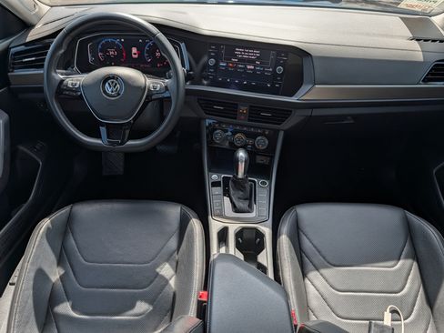 Used 2019 Volkswagen Jetta SEL Premium FWD image 10
