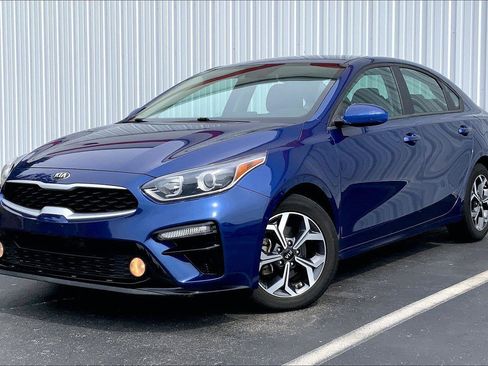Used 2021 Kia Forte LXS FWD image 1