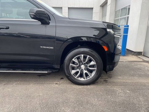 Used 2022 Chevrolet Tahoe LT w/ Luxury Package image 9