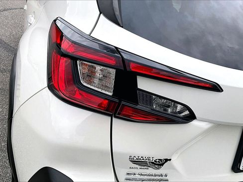 Used 2024 Subaru Crosstrek 2.0i Premium image 31