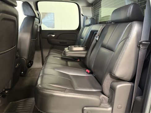 Used 2007 Chevrolet Silverado 1500 LTZ w/ Safety Package image 15