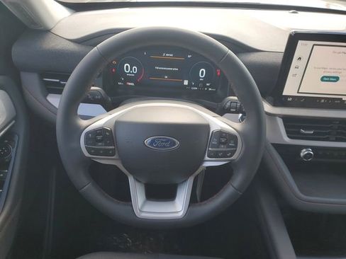 New 2026 Ford Explorer Active image 8