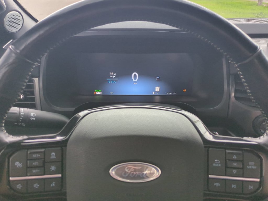 Used 2023 Ford F150 Lightning Platinum AWD/4WD image 35