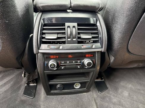 Used 2017 BMW X5 xDrive40e AWD/4WD image 29