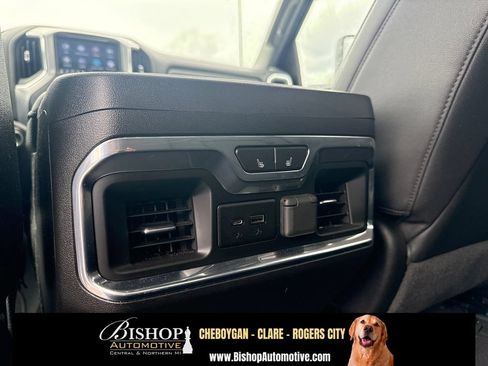 Used 2023 GMC Sierra 2500 SLT w/ SLT Convenience Package AWD/4WD image 18