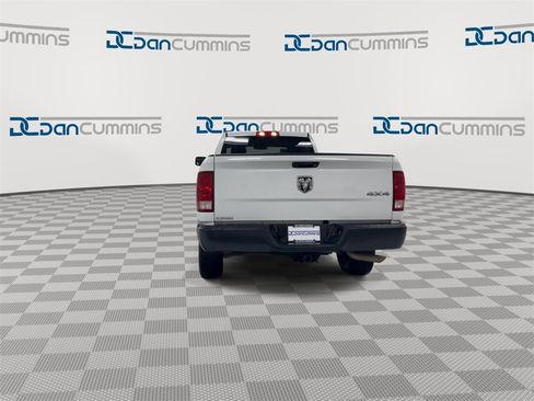 Used 2018 RAM 1500 Express image 7