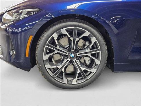 Used 2026 BMW 430i Coupe w/ Premium Package RWD image 9