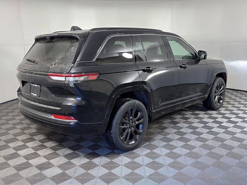 New 2026 Jeep Grand Cherokee Limited AWD/4WD image 4