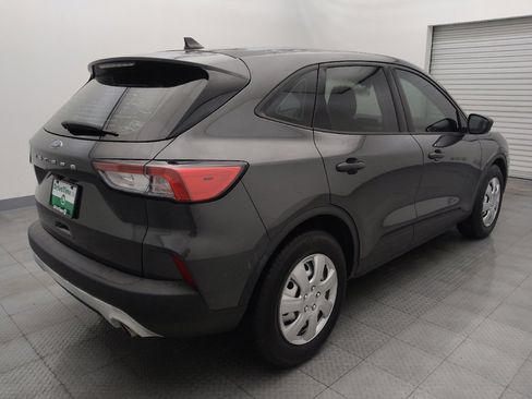 Used 2020 Ford Escape S image 9