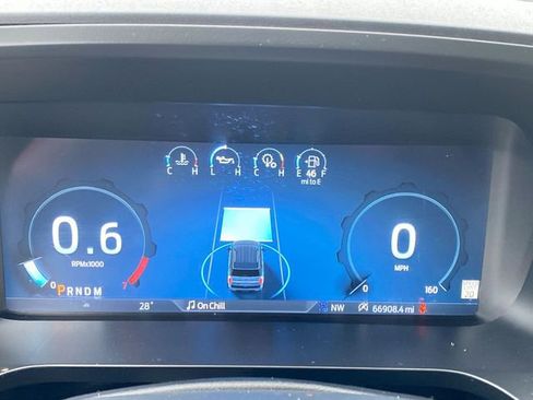 Used 2022 Ford Expedition Max Platinum image 11