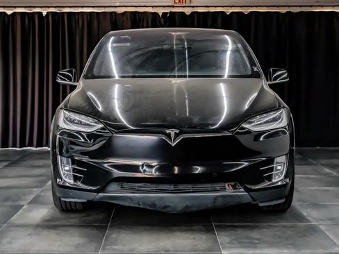 Used 2020 Tesla Model X Long Range AWD/4WD image 9