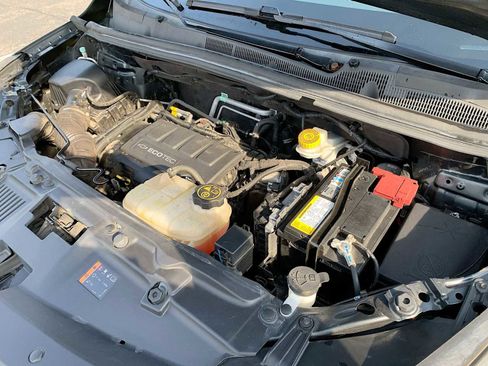 Certified 2019 Chevrolet Trax LT image 26