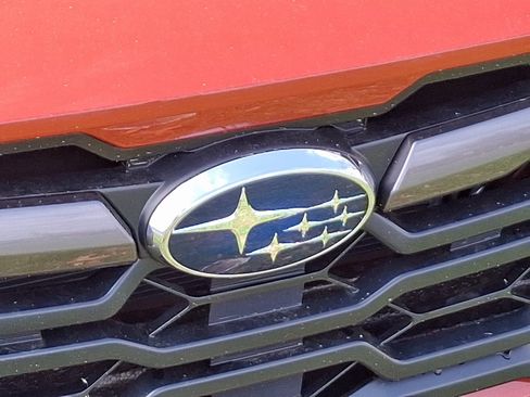 Used 2025 Subaru Crosstrek 2.5i Limited w/ Popular Package #4A AWD/4WD image 4