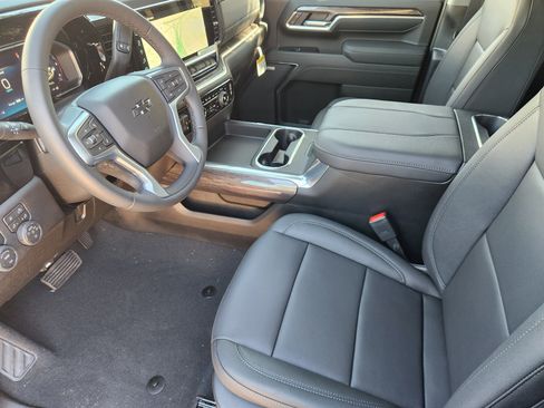 New 2026 Chevrolet Silverado 2500 LTZ w/ Trail Boss Package image 4