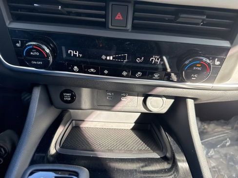 New 2026 Nissan Rogue SV AWD/4WD image 17