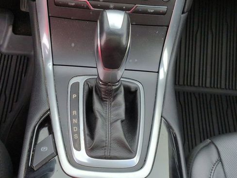 Used 2017 Ford Edge Titanium w/ Equipment Group 301A image 26