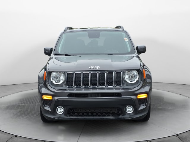 Used 2019 Jeep Renegade Latitude w/ Popular Equipment Group FWD image 8