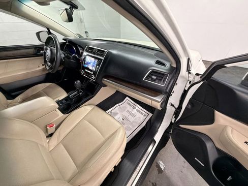 Used 2018 Subaru Outback 2.5i Limited image 29