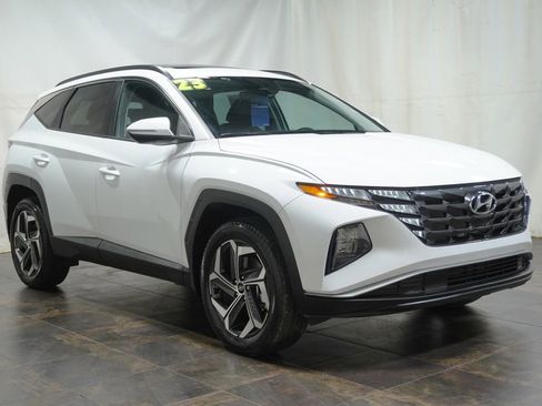 Used 2023 Hyundai Tucson SEL w/ Convenience Package image 1