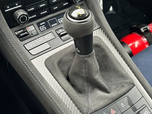 Used 2024 Porsche 718 Cayman GT4 RS image 20