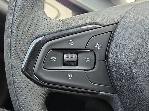 New 2026 Chevrolet Trax LS FWD image 18