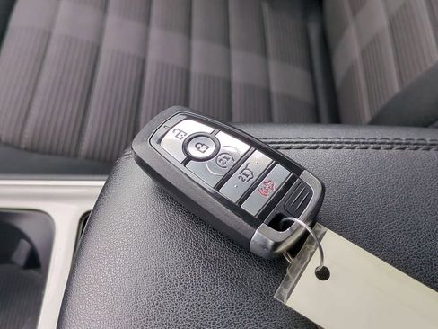 Used 2023 Ford Edge SEL w/ Convenience Package image 38