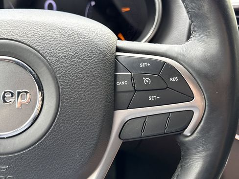 Used 2019 Jeep Grand Cherokee Limited image 21