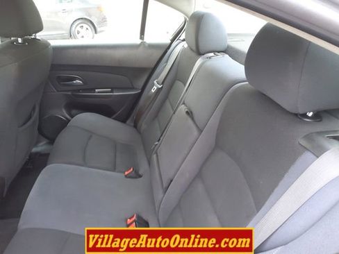 Used 2016 Chevrolet Cruze LT image 25