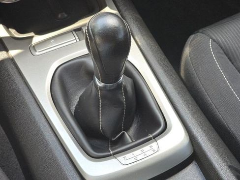 Used 2015 Chevrolet Camaro LT RWD image 10