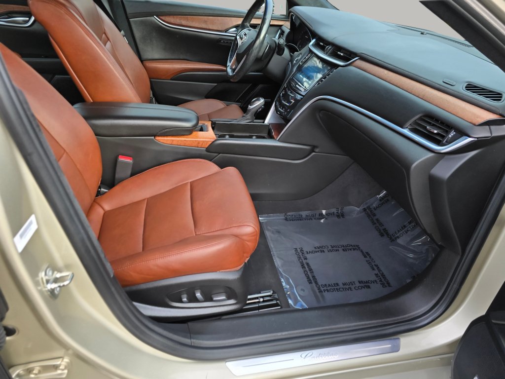 Used 2015 Cadillac XTS Luxury FWD image 25