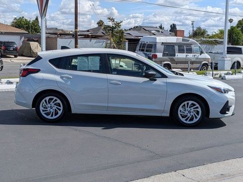 Used 2025 Subaru Impreza 2.0i AWD/4WD image 4