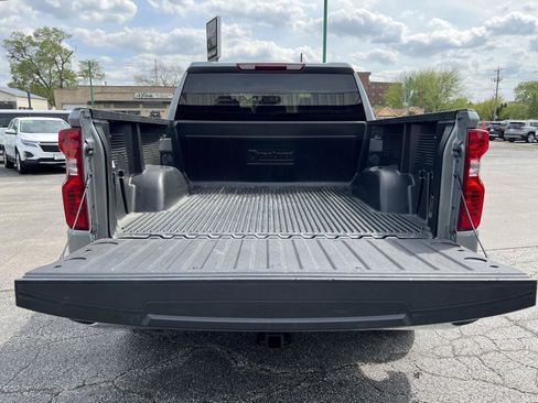 Used 2025 Chevrolet Silverado 1500 LT RWD image 44