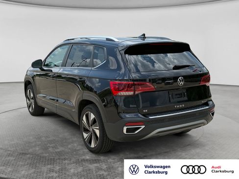 Used 2024 Volkswagen Taos SE AWD/4WD image 7