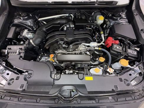 Certified 2025 Subaru Crosstrek 2.5i Limited w/ Crosstrek Mirror Package image 21